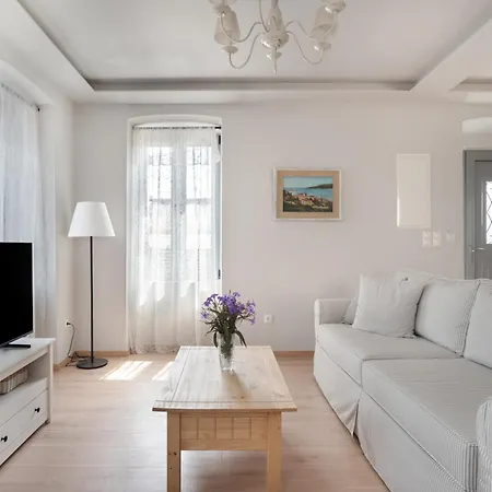 Koilada Family House 1 *