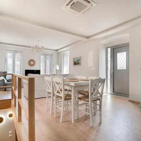 Дом отдыха Koilada Family House 1 Koilas