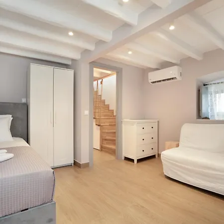 Dom wakacyjny Koilada Family House 1 Koilás